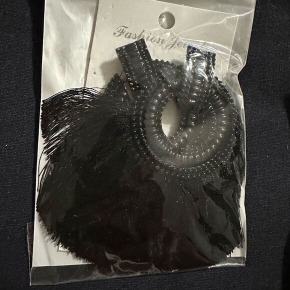 Ethnic style long tassels alloy rice bead earrings - Picture 2 of 2